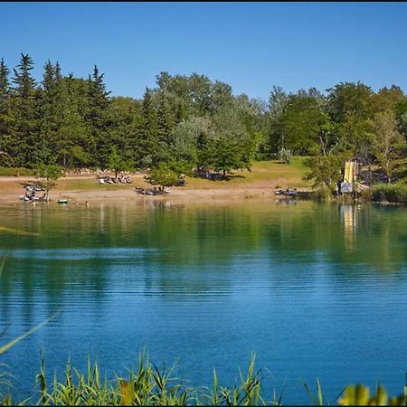 ホテル Domaine Des Iscles ラ・ロック・ダンテロン エクステリア 写真